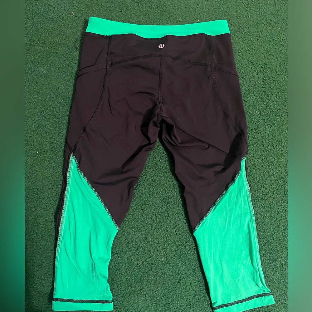 Lululemon capris